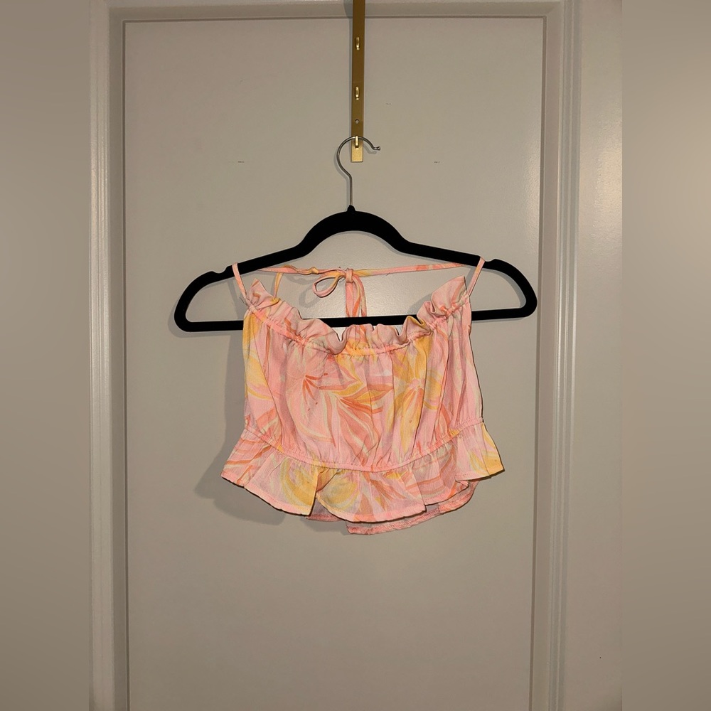 Pink floral cropped ruffle top